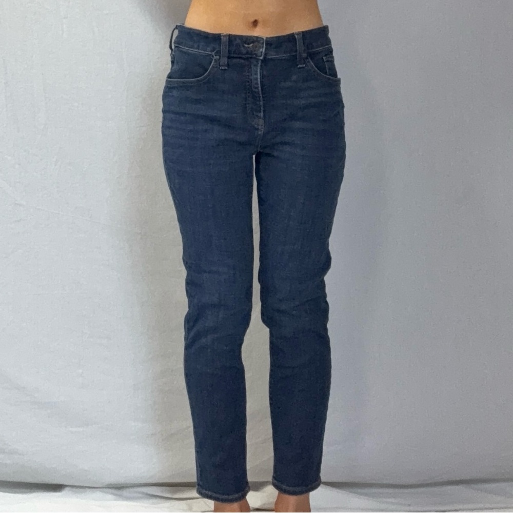 Classic High-Rise Slim Jeans in Dark Blue